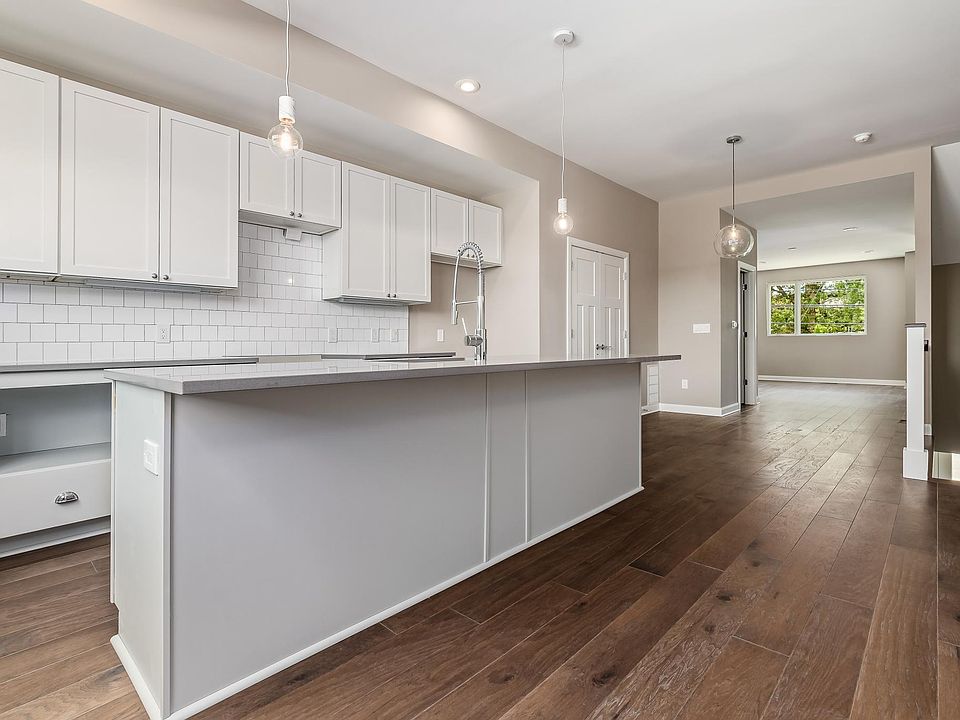 1st image of 1159 N 4th St #1167