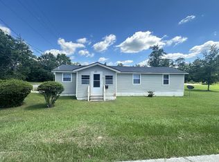 501 W Park St, Hahira, GA 31632
