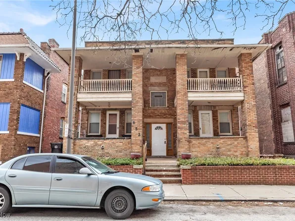 652 E 106th St, Cleveland, OH 44108