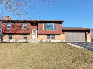 13034 W 29th St, Beach Park, IL 60099