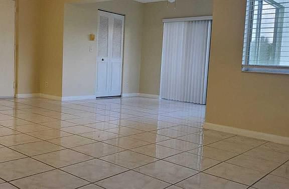 2nd image of 4991 Sable Pine Cir APT C1
