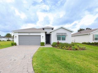 5788 SE SKYBLUE Circle, Stuart, FL 34997