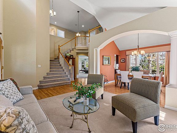 5th image of 4022 Old Westbury Ct