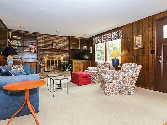 5th image of 12139 Greencastle Dr