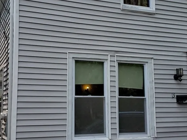 13 Elizabeth St, Lynn, MA 01905