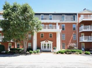 14443 Bantry Ln APT 4, Chesterfield, MO
