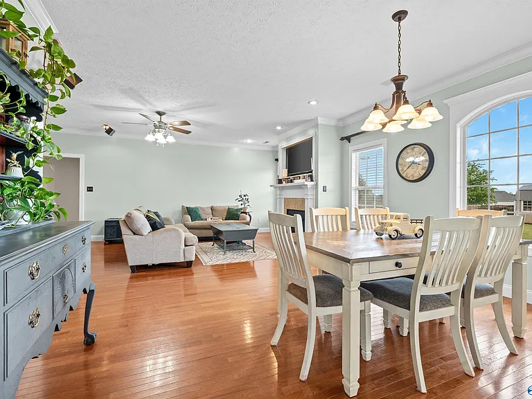 25850 Iron Gate Dr — Photo 26