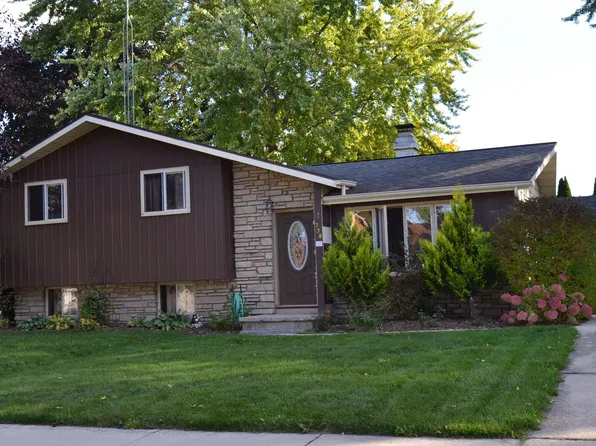 738 McArthur St, Fond Du Lac, WI 54935