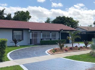 6875 SW 148th Ct, Miami, FL 33193