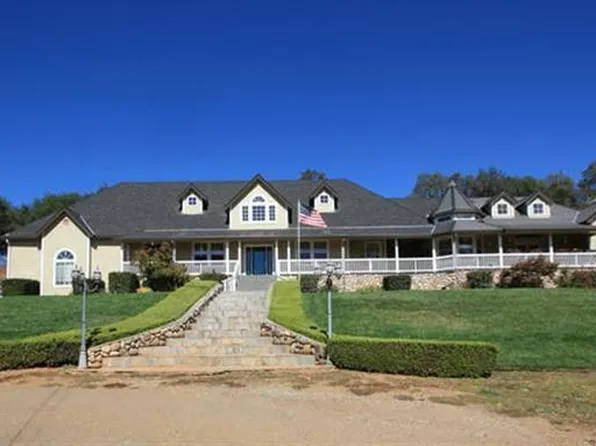 1047 Campbell Ct, Rescue, CA 95672