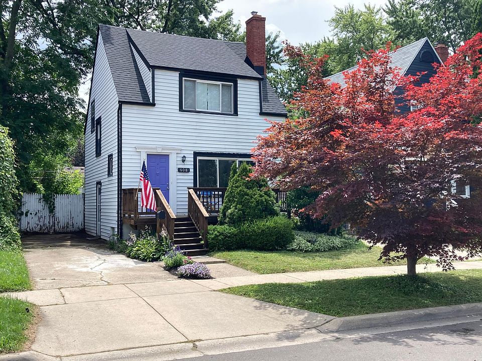 1st image of 608 E Saratoga Ave