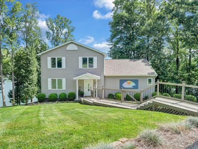 836 Long Island Dr, Moneta, VA, 24121