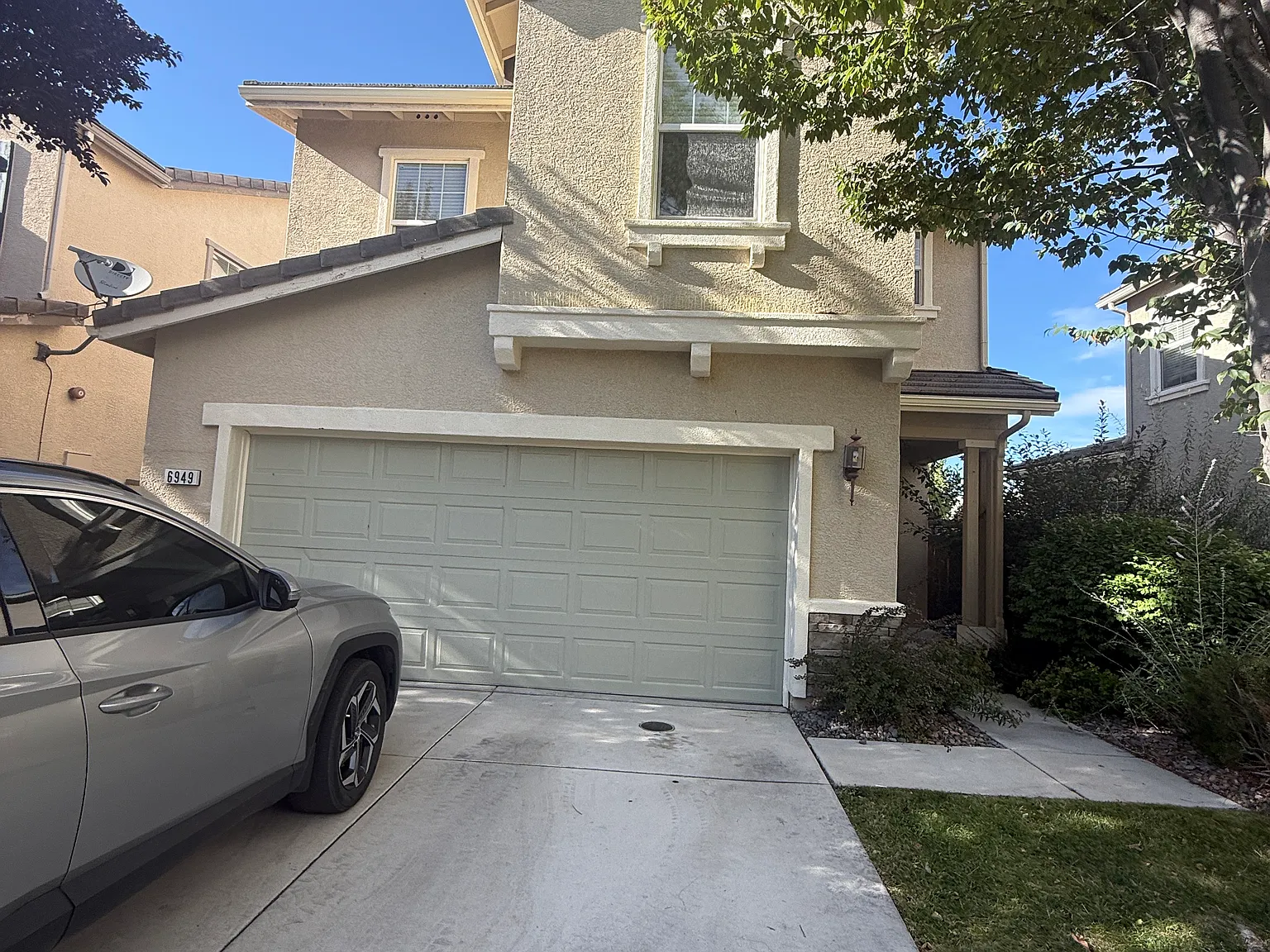 3 bed, 2.5 bath, 1761 sqft, $2,650 — Photo 1