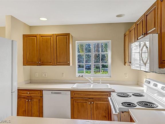 2nd image of 9419 Ivy Brook Run APT 1207