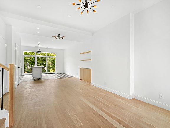 3rd image of 224 14th St Floor 2