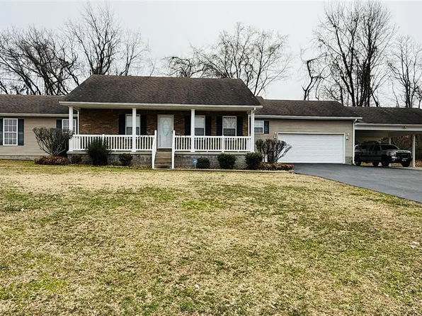 131 Valley Dr, Greensburg, KY 42743