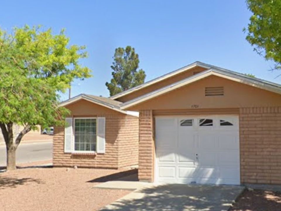 1st image of 4701 Loma Bonita Dr