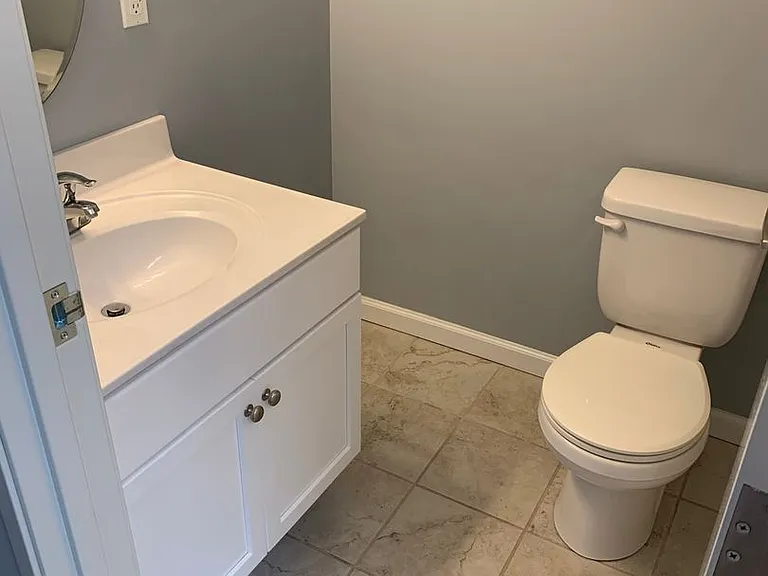 109 Pendleton St — Photo 15