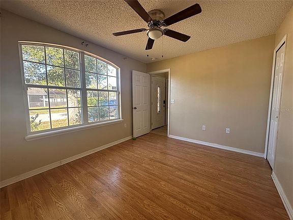 3rd image of 17432 Woodcrest Way #17432