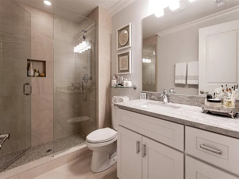 Wells Place Apartments — Photo 15