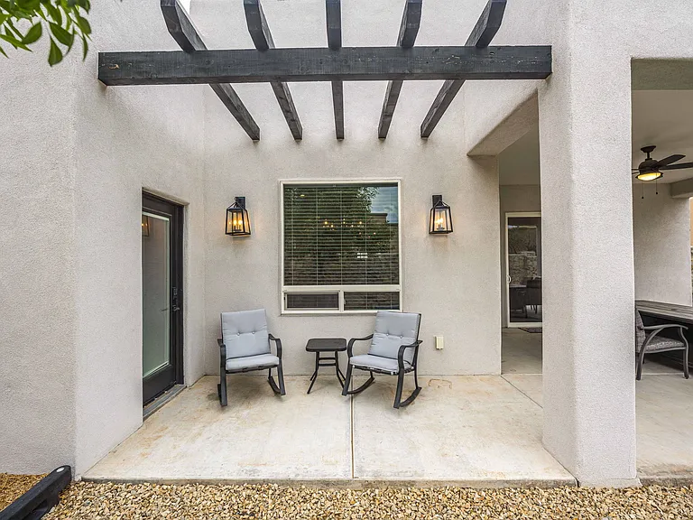 6041 Arosa St — Photo 28