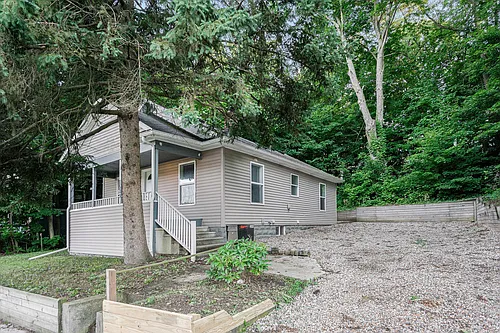 1509 Alamo Ave Photo 1
