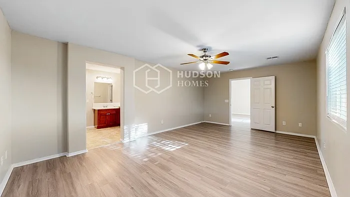 8107 S 5th Ave — Photo 13