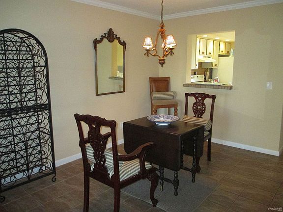 05-Dining Area