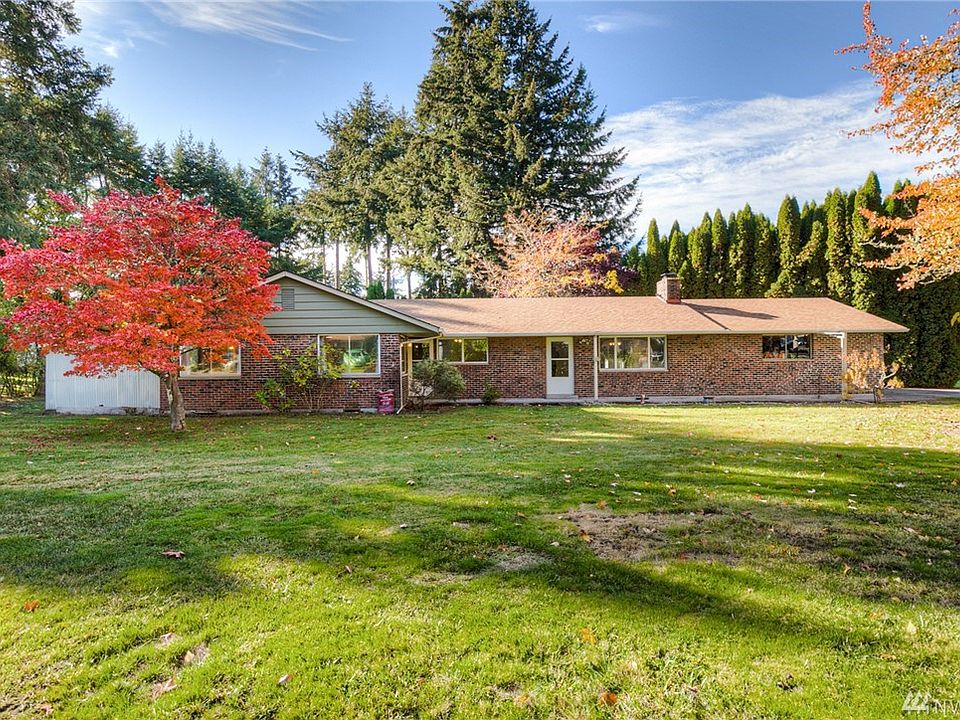 1st image of 10302-10304 116th St SW