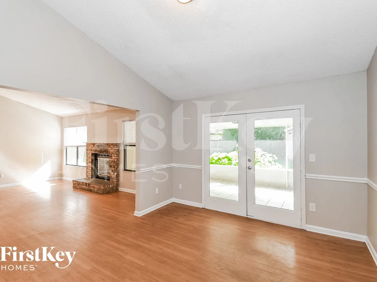 3 bed, 2.0 bath, 1771 sqft, $2,170 — Photo 3
