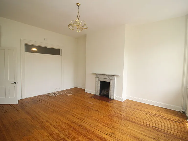 22 E Mt. Vernon Pl. — Photo 16