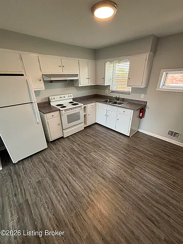 3007 Pamela Way #4 Photo 1