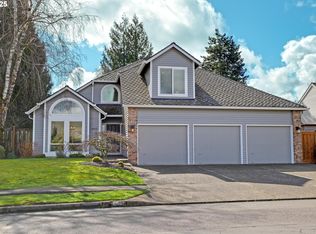 6102 Churchill Downs Dr, West Linn, OR 97068