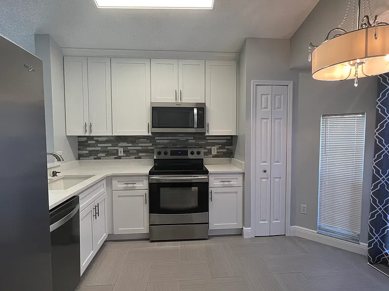 3025 Albin Ln — Photo 3
