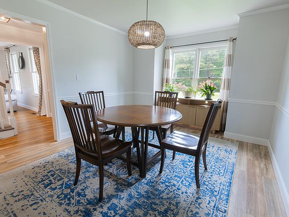 2nd image of 2505 Chalk Rd