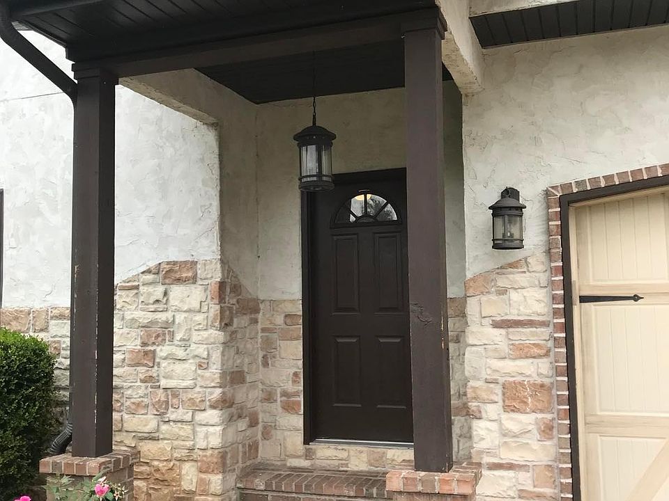 Latest Picture Front Door 7/9/22