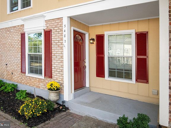 3rd image of 5482 Safe Harbor Ct