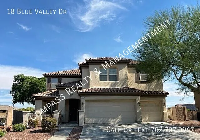 18 Blue Valley Dr — Photo 3