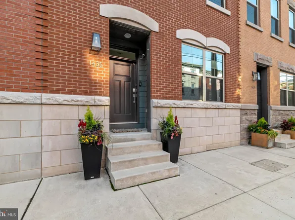 1435 S 5th St, Philadelphia, PA 19147