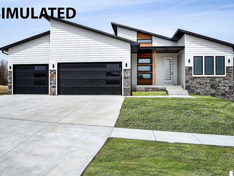 1st image of 7400 Isadore Dr
