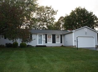291 Summit Hill Dr, Rochester, NY 14612