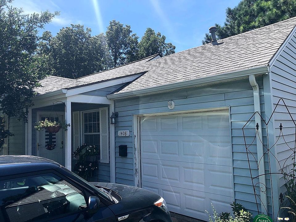 2nd image of 1408 S Richmond Ave