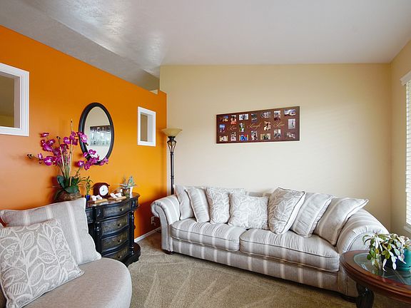 3rd image of 9078 S Mountain Iris Way