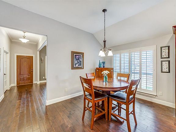 5th image of 10521 Jackson Hole Ln