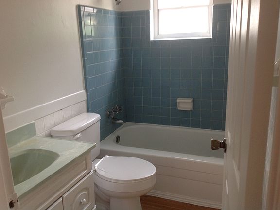 5th image of 5932 Hilltop Ln W