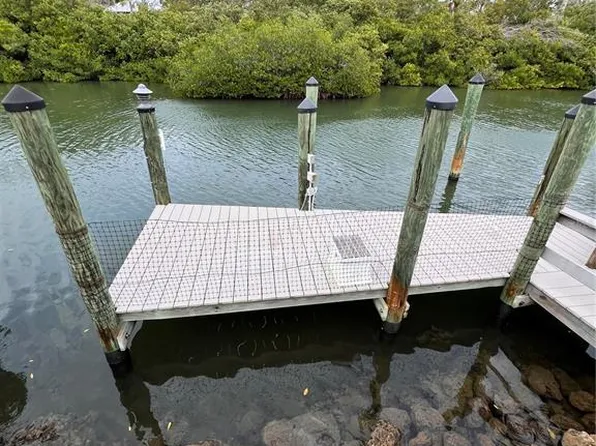 46 Starboard Dr, Venice, FL 34285