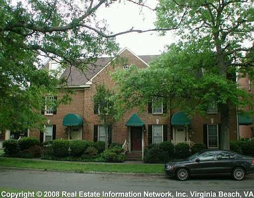 1st image of 1308 Stockley Gdns APT 104