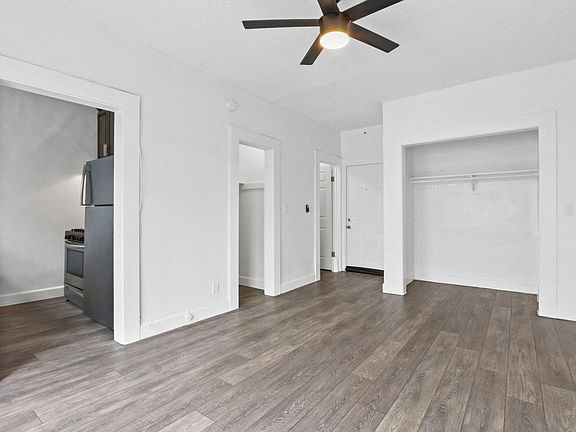 3rd image of 720 S Alvarado St #206