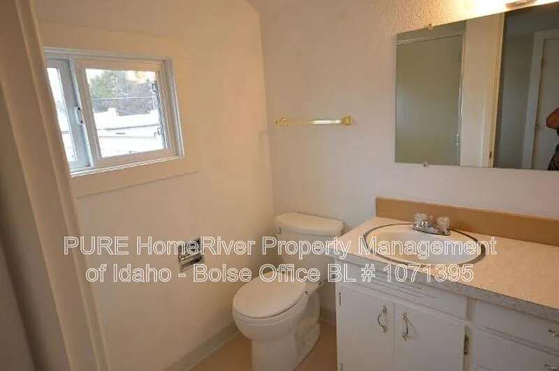 1 bed, 1.0 bath, 550 sqft, $995 — Photo 4