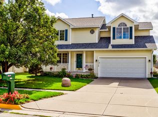 2116 Windfield Dr, Ames, IA 50010